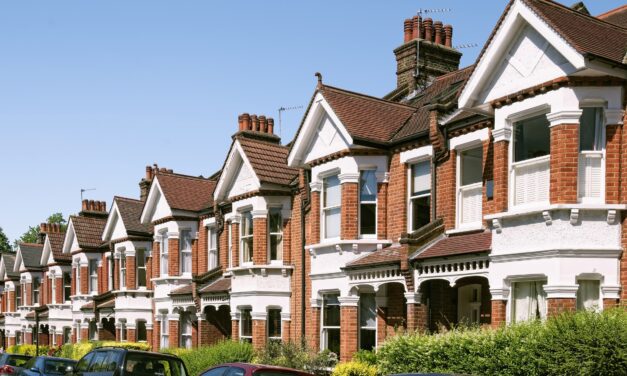RICS UK Residential Survey: Buyers hibernate as market freezes