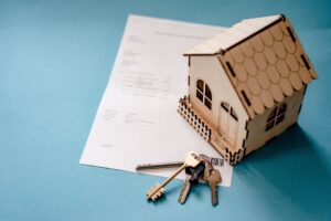 Building societies continue to provide all the growth in mortgage market